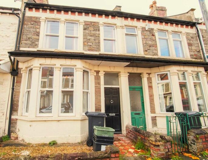 4 Bedroom Terraced House To Rent In Boston Road, Horfield, Bristol, BS7