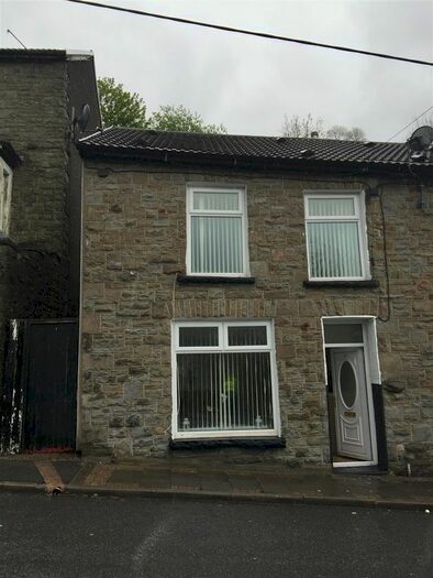 2 Bedroom Terraced House To Rent In Commercial Street, Blaenllechau, Ferndale, CF43