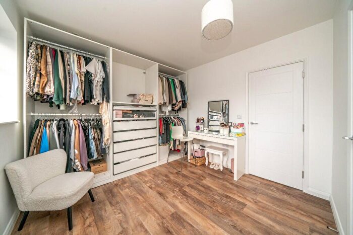 2 Bedroom Semi-Detached House For Sale In Bosworth Close, Hemel Hempstead, Hertfordshire, HP1
