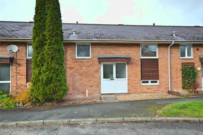 3 Bedroom Terraced House For Sale In Dinas, Treowen, Newtown, Powys, SY16