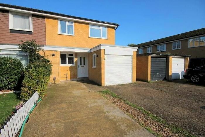 4 Bedroom Semi-Detached House To Rent In Waters Drive, Staines-Upon-Thames, Middlesex, TW18
