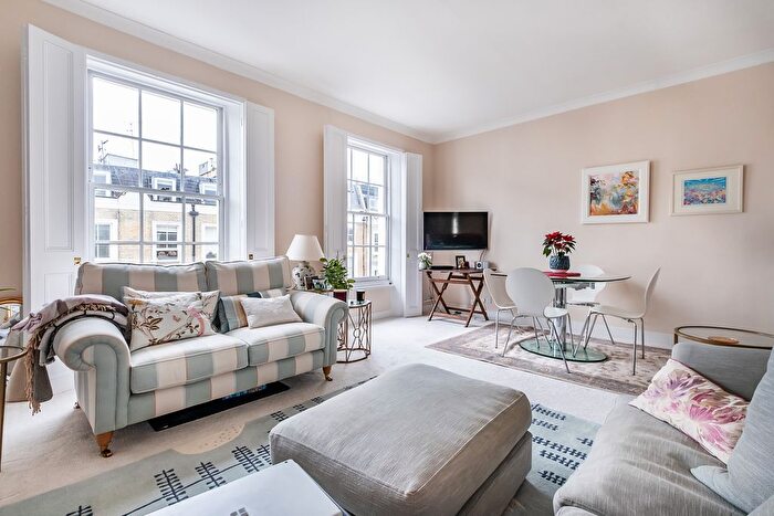3 Bedroom Flat For Sale In Cumberland Street, London, SW1V