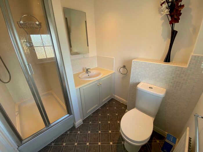 4 Bedroom Town House To Rent In Raleigh Close, Trent Vale, ST4