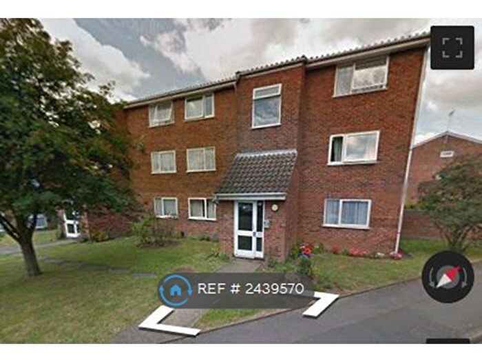 1 Bedroom Flat To Rent In Barnet, London, EN4