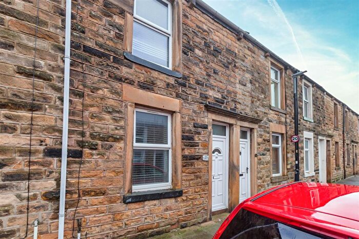2 Bedroom Terraced House For Sale In Gregson Road, Lancaster, LA1