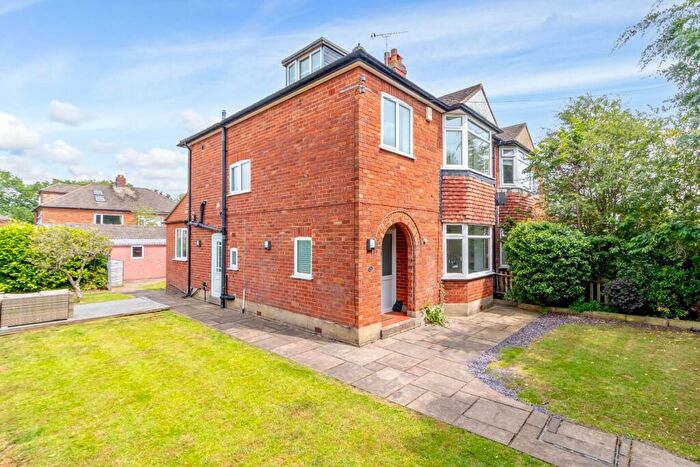 4 Bedroom Detached House For Sale In St. Leonards Road, Harrogate, HG2