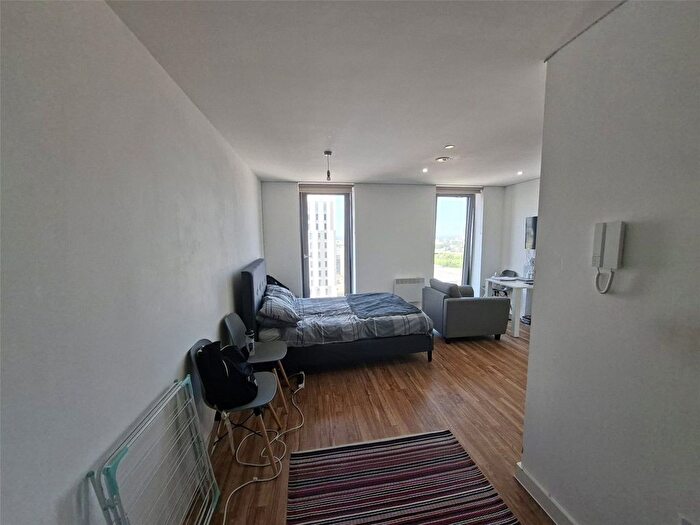 Studio To Rent In Media City, Michigan Point Tower B, Michigan Avenue, Salford, M50