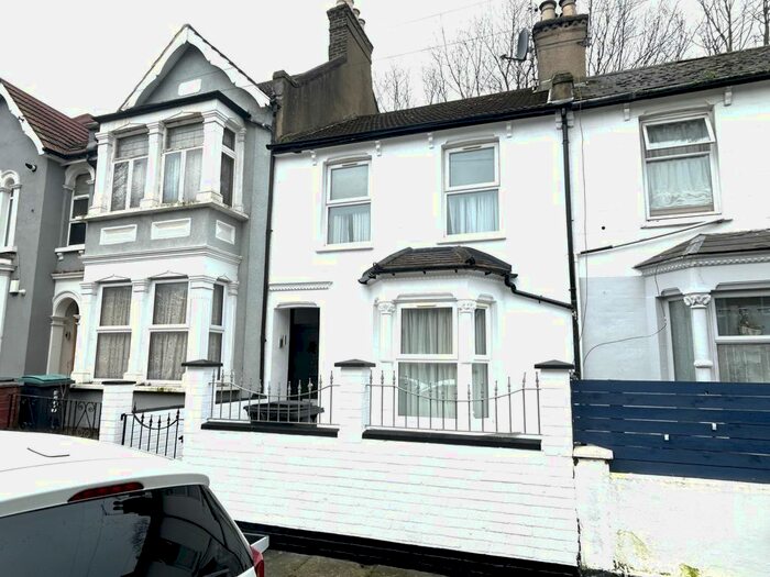 3 Bedroom Terraced House To Rent In Bruce Castle Road, Tottenham, London, N17