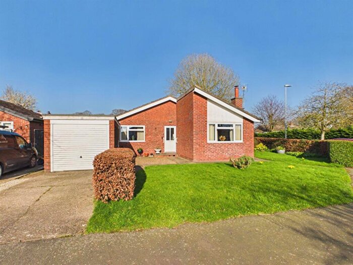 3 Bedroom Detached Bungalow For Sale In Mill View Road, Wragby, Market Rasen, LN8