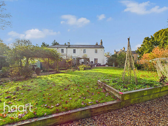 4 Bedroom Character Property For Sale In Stow Road, Gainsborough, DN21