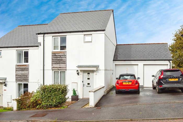 3 Bedroom Semi Detached House For Sale In Borlase Crescent, St. Austell, Cornwall, PL25