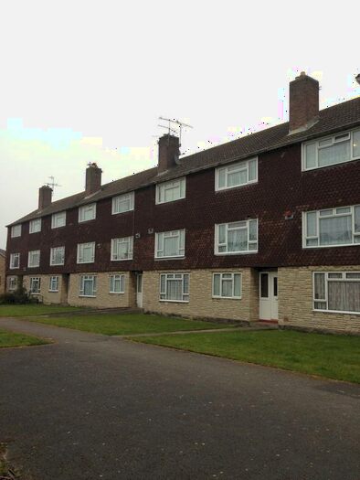 2 Bedroom Maisonette To Rent In Monkton Avenue, Weston-Super-Mare, BS24