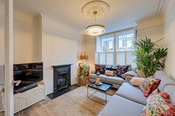 2 Bedroom Terraced House To Rent In Pellatt Road, East Dulwich, SE22