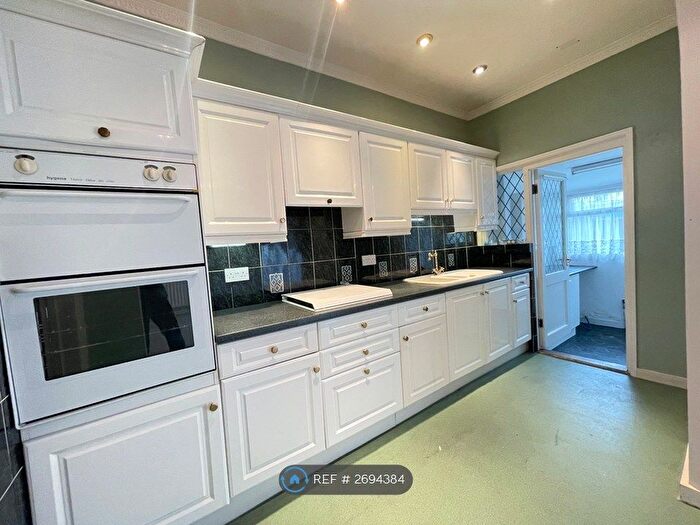 4 Bedroom Terraced House To Rent In Cumberland Road, London, E13