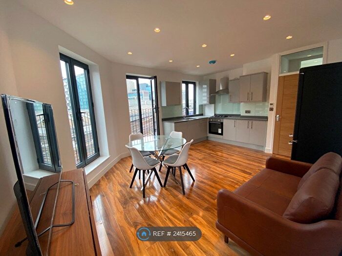 3 Bedroom Flat To Rent In Lower Marsh, London, SE1