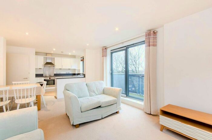 2 Bedroom Flat To Rent In Chapter Way, Colliers Wood, London, SW19
