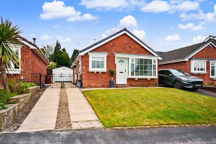 2 Bedroom Bungalow For Sale In Fieldway Avenue, Leeds, West Yorkshire, LS13