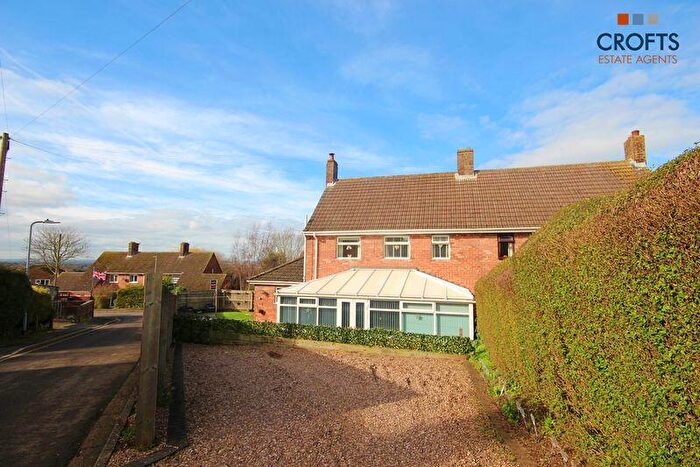3 Bedroom Semi-Detached House For Sale In Hansard Crescent, Caistor, LN7