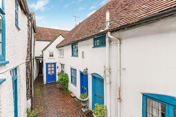 1 Bedroom Apartment To Rent In Buttermarket, Thame, OX9