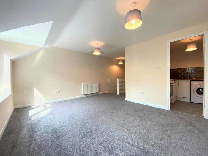 Studio To Rent In Seymour Court, Crowthorne, Berkshire, RG45