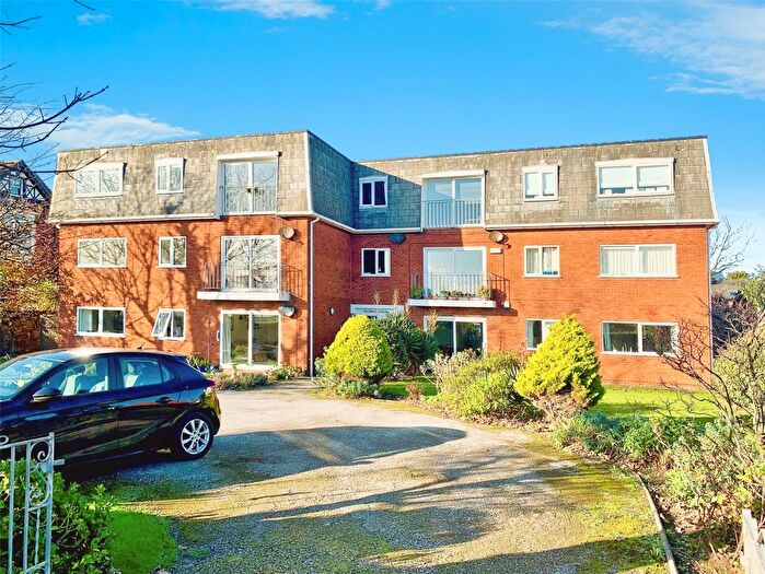 3 Bedroom Property For Sale In Stanley Road, Hoylake, Wirral, Merseyside, CH47