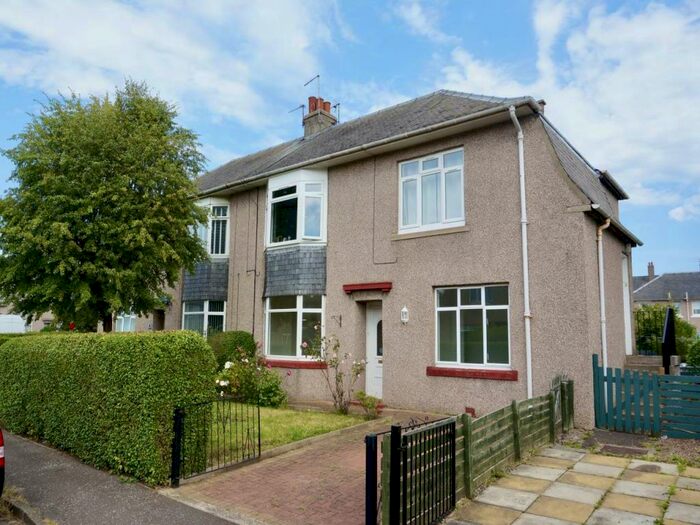 2 Bedroom Flat To Rent In Crewe Road West, Granton, Edinburgh, EH5