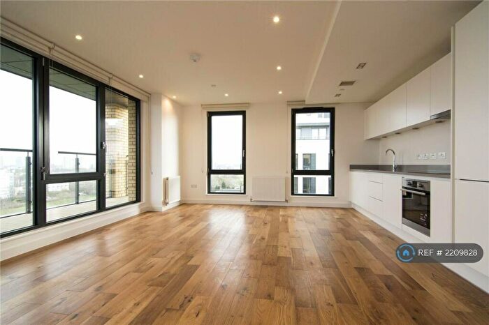 1 Bedroom Flat To Rent In Regalia Point, London, E2