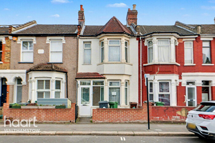 3 Bedroom Terraced House For Sale In Boundary Road, Walthamstow, E17