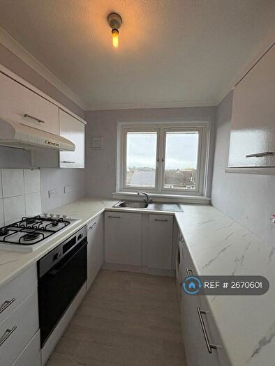 2 Bedroom Flat To Rent In Dunglass Square, East Kilbride, Glasgow, G74
