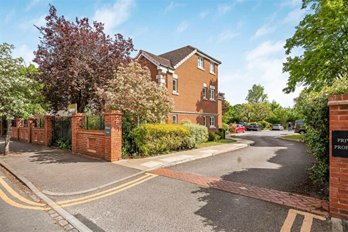 1 Bedroom Retirement Property For Sale In Warwick Road, Reading, RG2