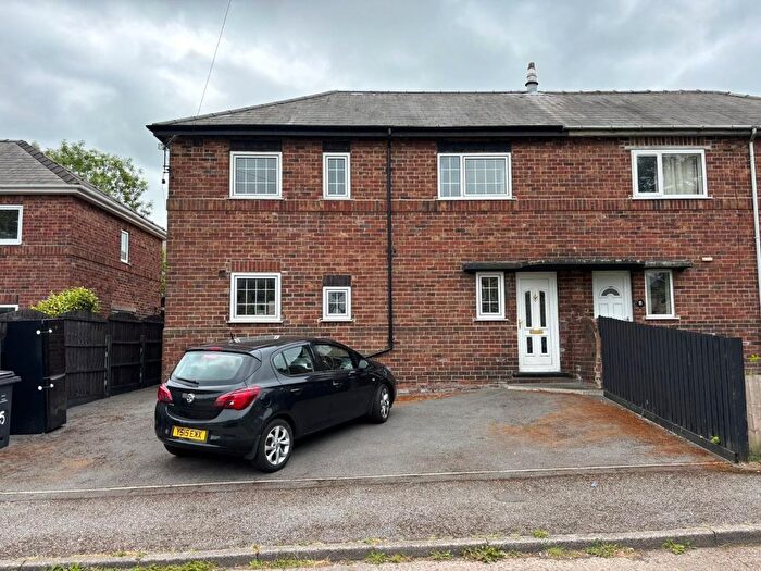 3 Bedroom Semi-Detached House To Rent In California Terrace, Barnsley, S70