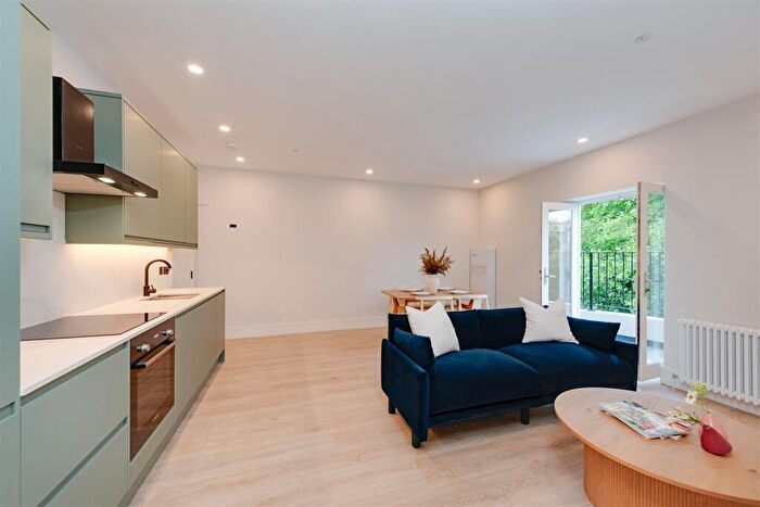 2 Bedroom Apartment To Rent In Adamson Road, Belsize Park, NW3