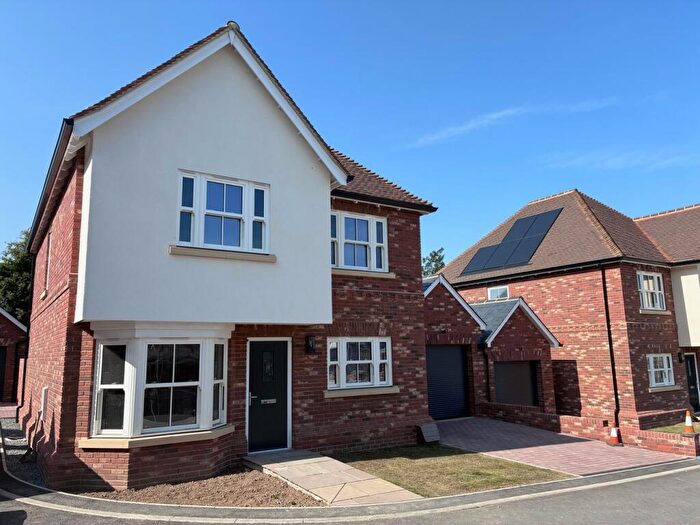 4 Bedroom Detached House For Sale In Hatfield Road, Witham, CM8