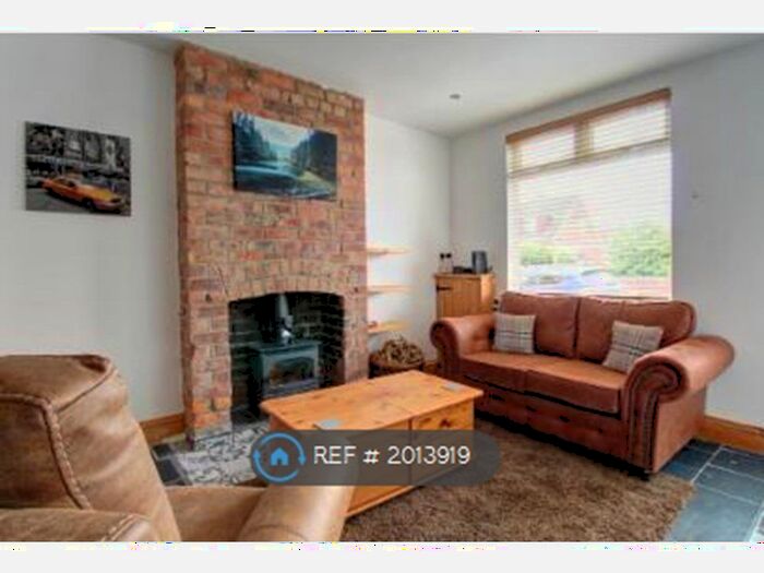 3 Bedroom Terraced House To Rent In Swannington Road, Coalville, LE67