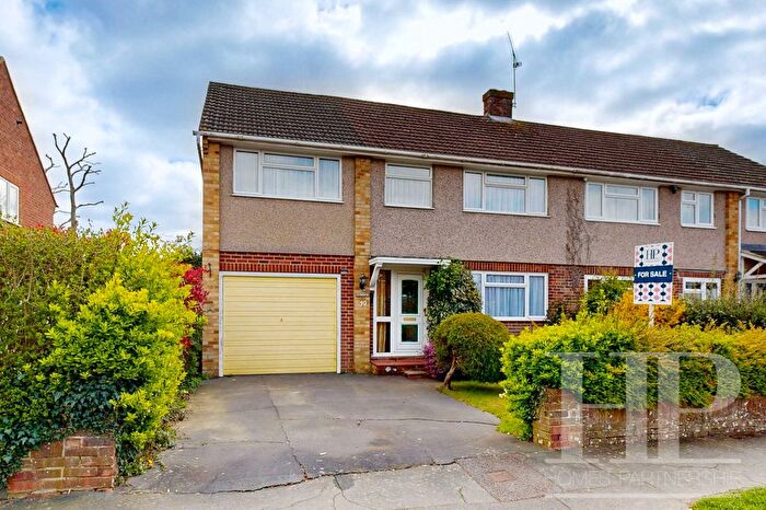 4 Bedroom Semi-detached House For Sale In Church Lane, Copthorne, RH10