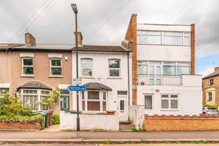 4 Bedroom Terraced House To Rent In Grosvenor Park Road, London, E17