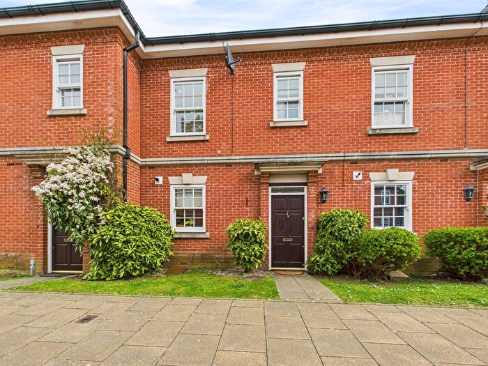 3 Bedroom Terraced House For Sale In Cayton Road, Netherne On The Hill, Coulsdon, CR5