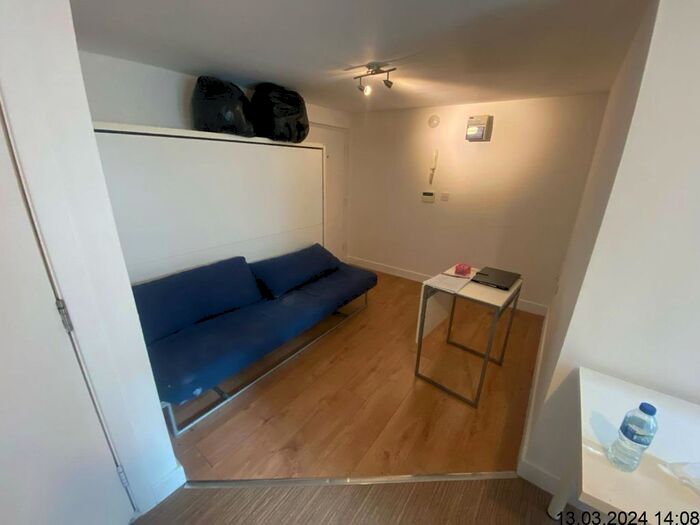 Studio To Rent In Bath Street, Huddersfield, HD1