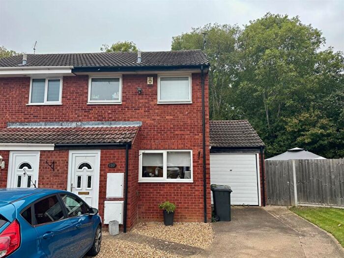 2 Bedroom Semi-Detached House To Rent In Hedgelands, Werrington, Peterborough, PE4