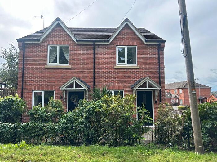 2 Bedroom Semi Detached House To Rent In Cemetery Walk, Eastwood, NG16