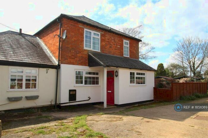 1 Bedroom Semi-Detached House To Rent In Station Road, Winslow, Buckingham, MK18