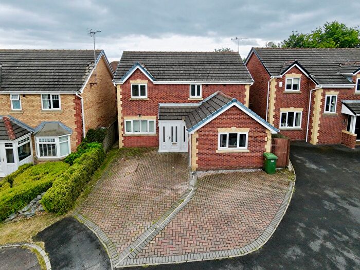5 Bedroom Detached House For Sale In Clarke Hall Road, Stanley, Wakefield, West Yorkshire, WF3
