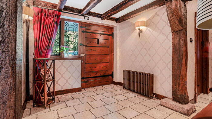 5 Bedroom Detached House For Sale In Hartopp Road, Four Oaks Park, B74