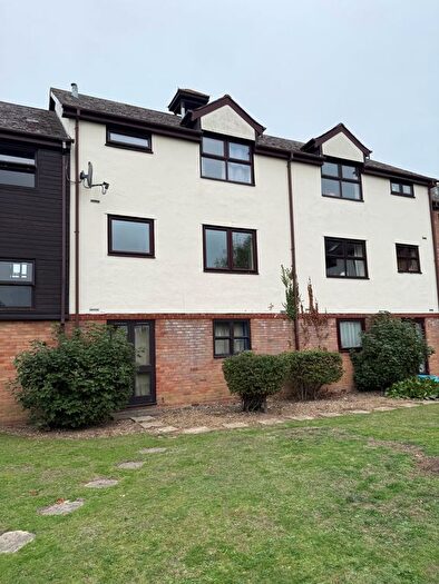 2 Bedroom Flat To Rent In Templemead, Hamilton Court, Witham, CM8