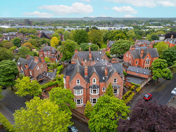 3 Bedroom Apartment For Sale In Holles Crescent, The Park, NG7