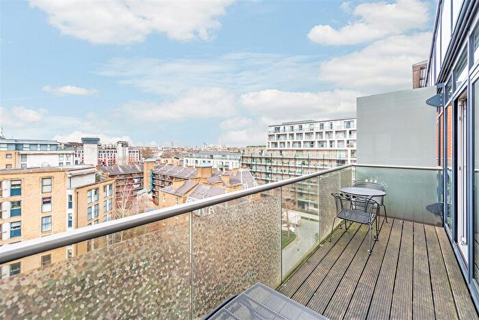 1 Bedroom Flat For Sale In Hepworth Court, Grosvenor Waterside, Gatliff Road, London, SW1W