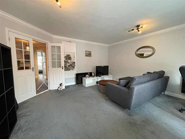 2 Bedroom Flat To Rent In Symphony Court, Sheepcote Street, B16