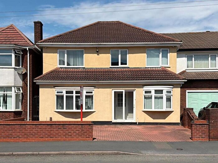 5 Bedroom Detached House For Sale In Pound Road, Oldbury, B68