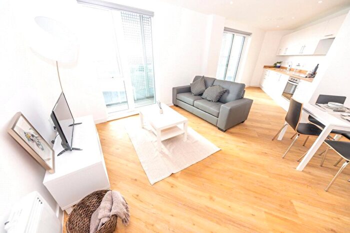 2 Bedroom Flat To Rent In The Plaza, Every Street, Ancoats, Manchester, M4