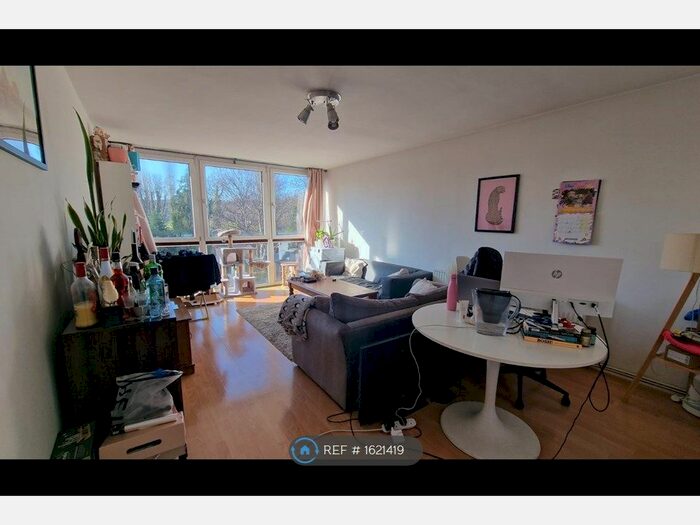 1 Bedroom Flat To Rent In Hurst Lodge, London, N8